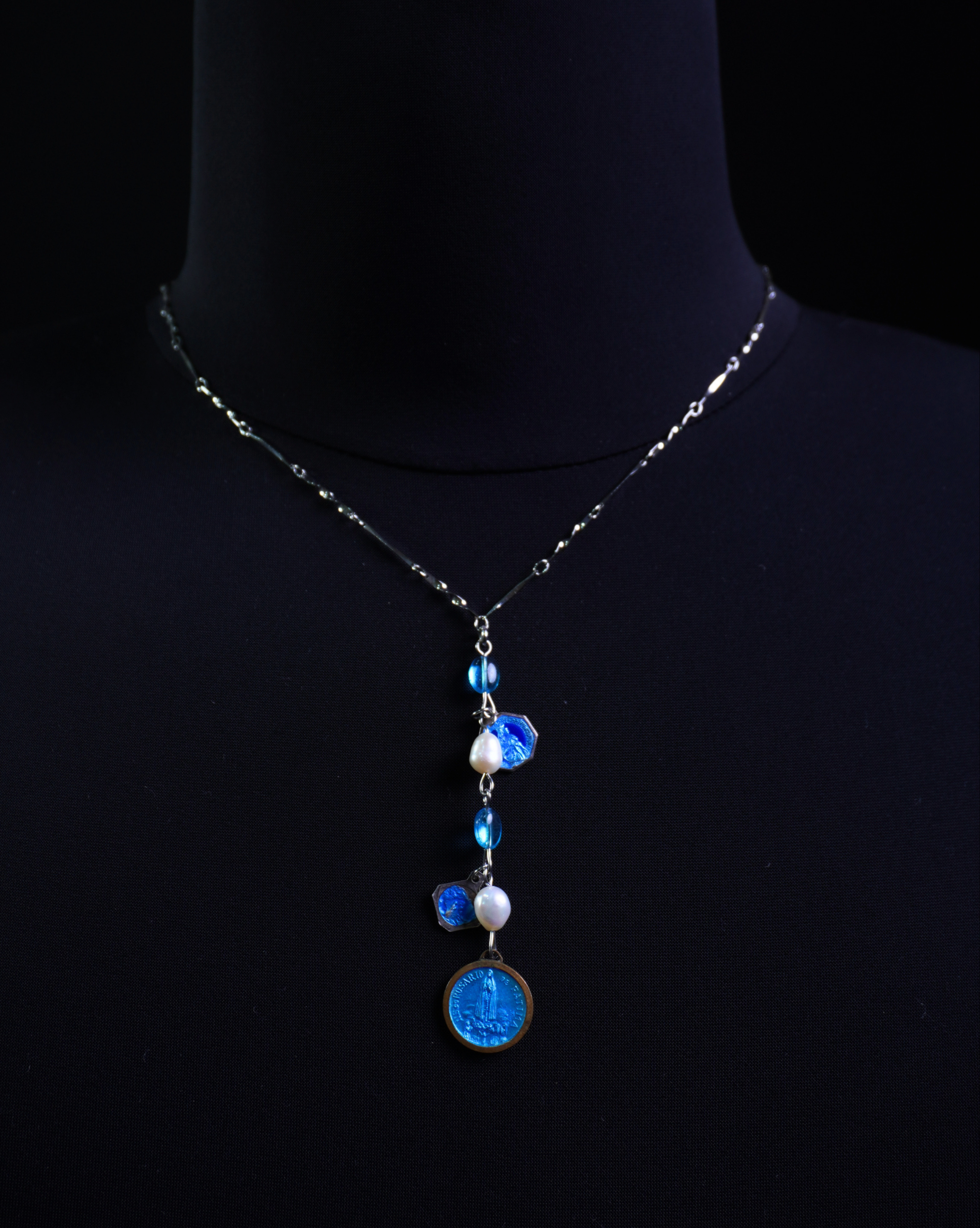 Lourdes Bleu