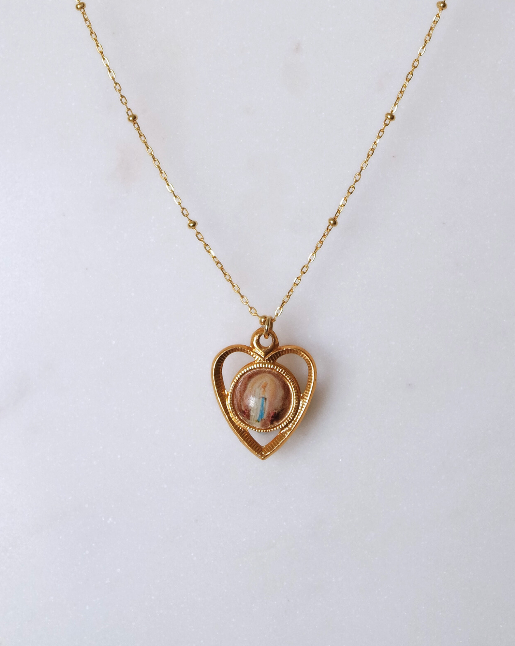 Mary Heart Vintage